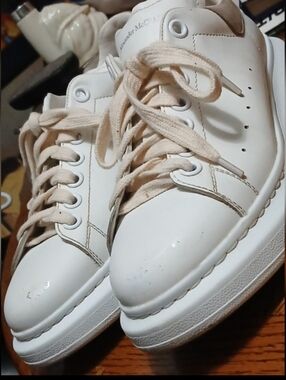 ALEXANDER McQueen White Leather Sneakers, Womens Sz.40